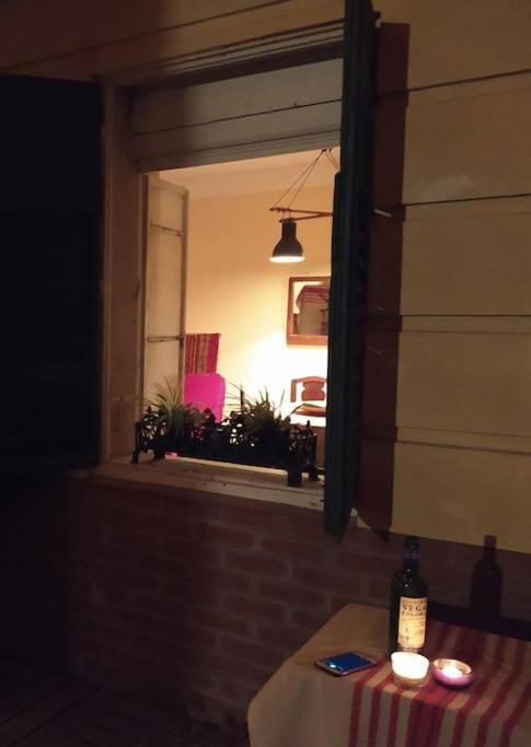 Vintage Studio Apartment, Garden And Free Parking Budapest Exteriör bild